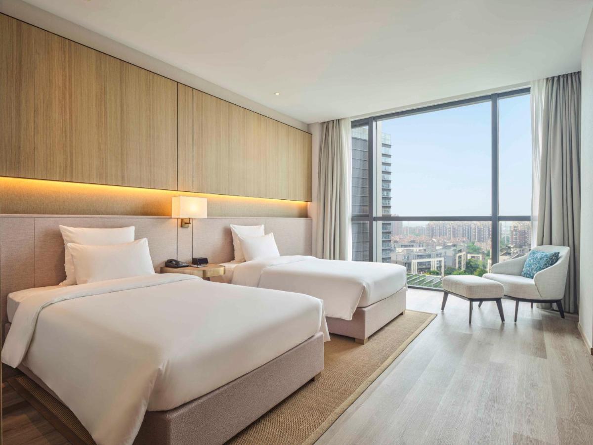 Novotel Shanghai Qingpu Excellence Екстер'єр фото